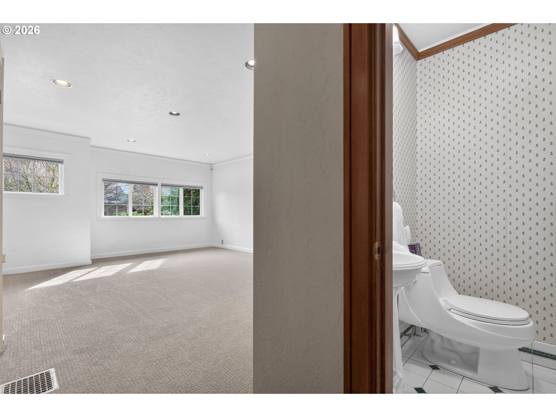 6971 North Vincent Avenue Portland, OR 97217 - Photo 21 of 48 a bathroom with a toilet