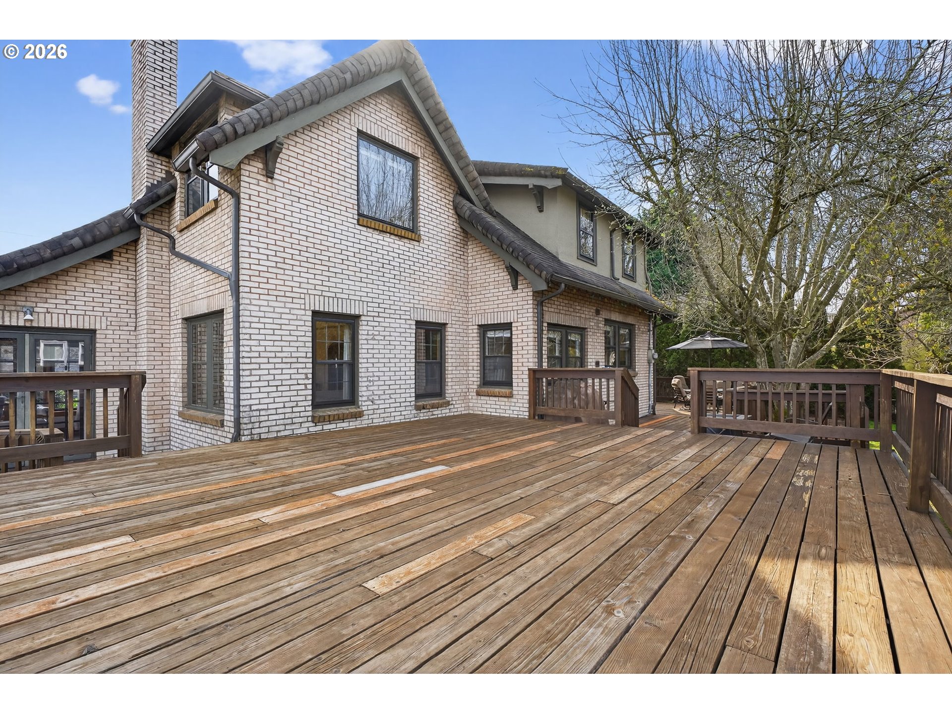 6971 North Vincent Avenue Portland, OR 97217 - Photo 38 of 48 a view of outdoor space and deck with patio