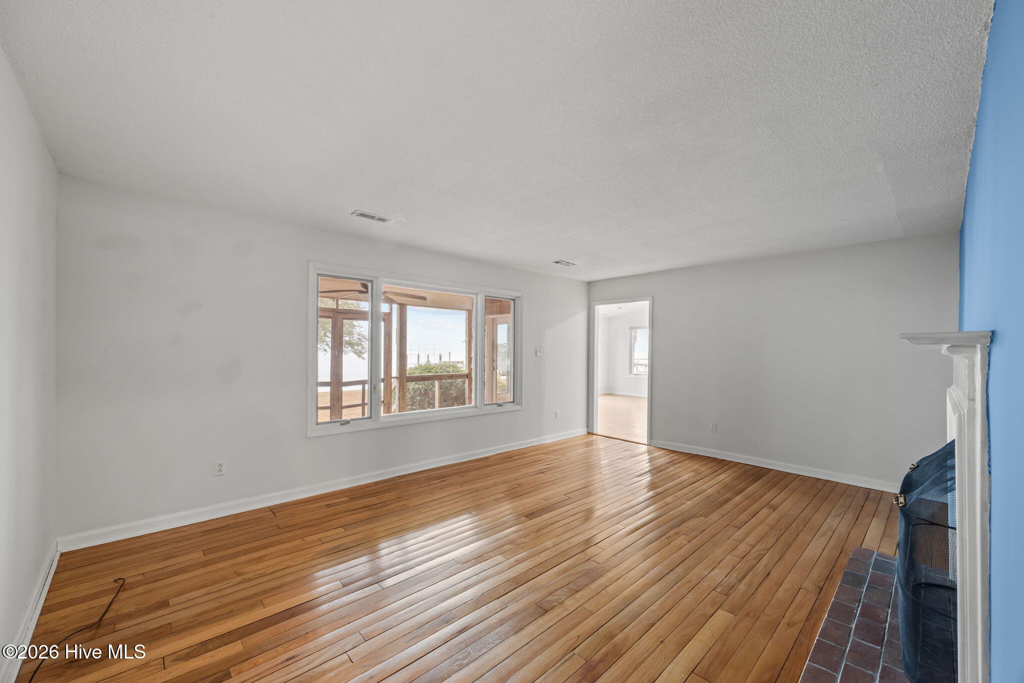 236 Morrison Road Oriental, NC 28571 - Photo 15 of 64 20-web-or-mls-0C0A2226