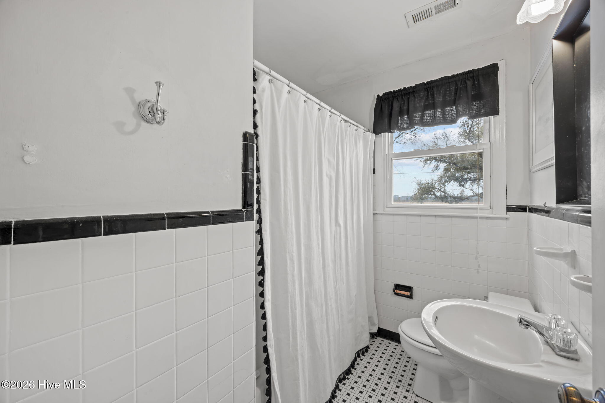 236 Morrison Road Oriental, NC 28571 - Photo 25 of 64 28-web-or-mls-0C0A2256