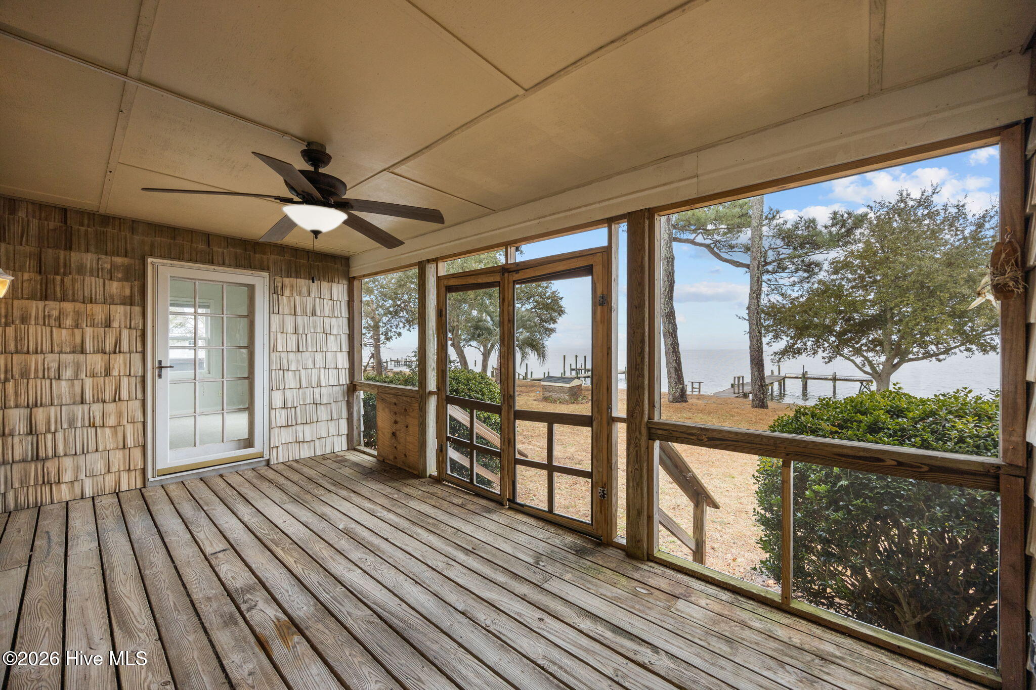 236 Morrison Road Oriental, NC 28571 - Photo 34 of 64 32-web-or-mls-0C0A2277_1