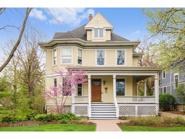 350 North Delaplaine Road Riverside, IL 60546 - Photo 1 of 5