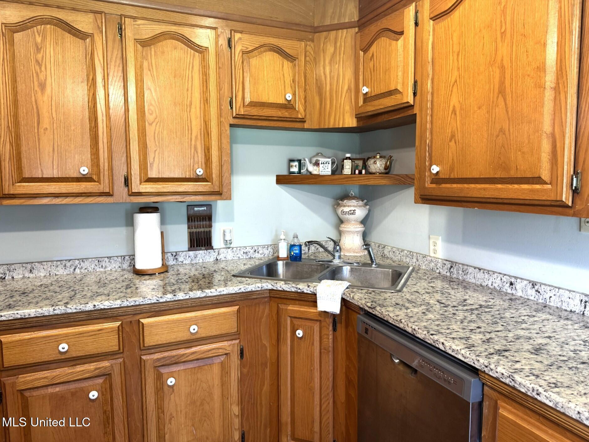 1603 State Rte 568 Ferriday, LA 71334 - Photo 17 of 55 thumbnail_IMG_3046.jpg 1603 5