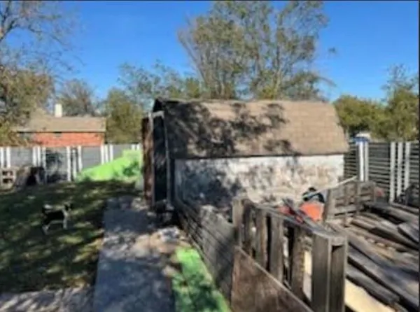 $139,999 | 809 South Frances Street, Terrell, TX 75160