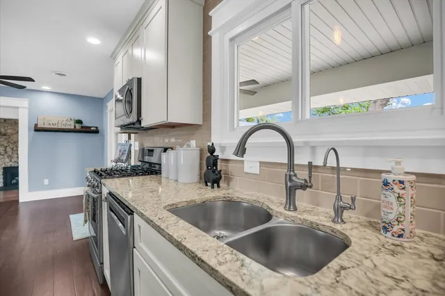 $400,000 | 303 West Evergreen Drive, St. Joseph, IL 61873