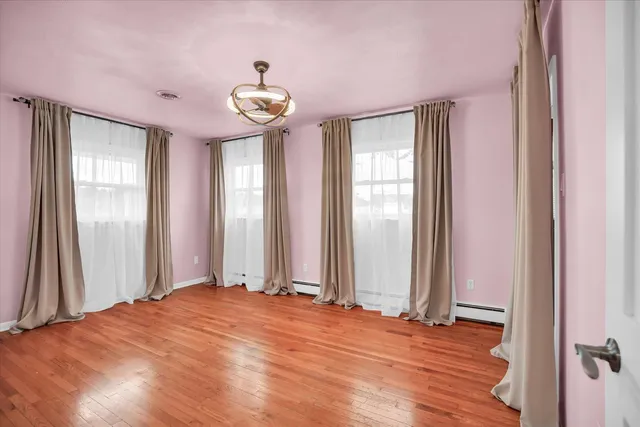 $400,000 | 303 West Evergreen Drive, St. Joseph, IL 61873