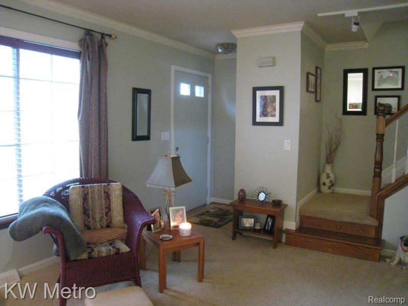 451 Baldwin Avenue, Unit 29 Rochester, MI 48307 - Photo 9 of 25 7