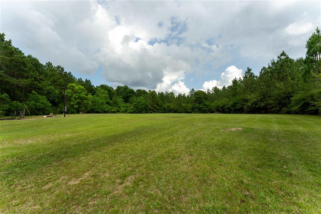 1058 Cooper Road Dequincy, LA 70633 - Photo 3 of 9