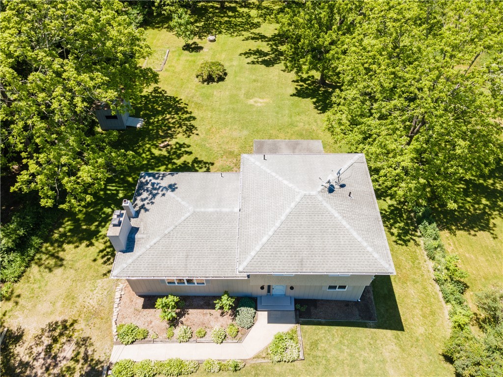 9 Christian Hill Road Westerly, RI 02891 - Photo 29 of 33