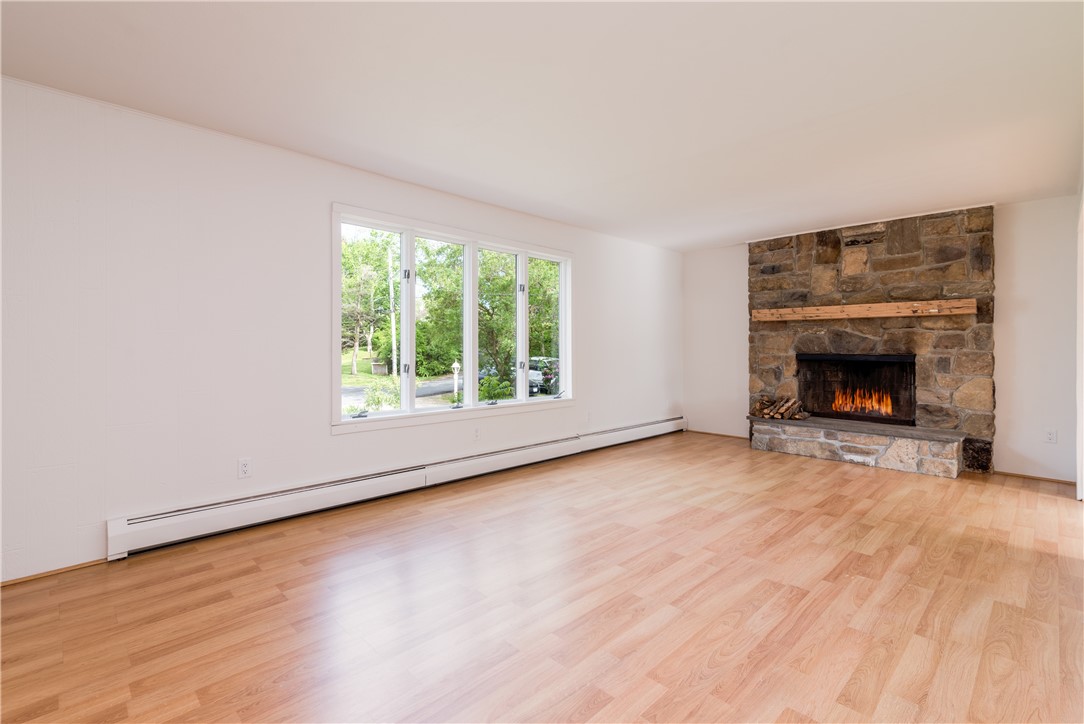 9 Christian Hill Road Westerly, RI 02891 - Photo 10 of 33