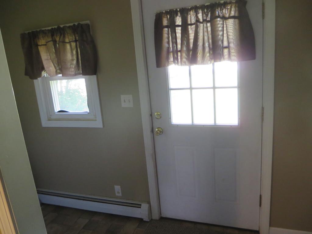 1856 Buck Hill Road Shaftsbury, VT 05201 - Photo 5 of 12 Gallery Image 5