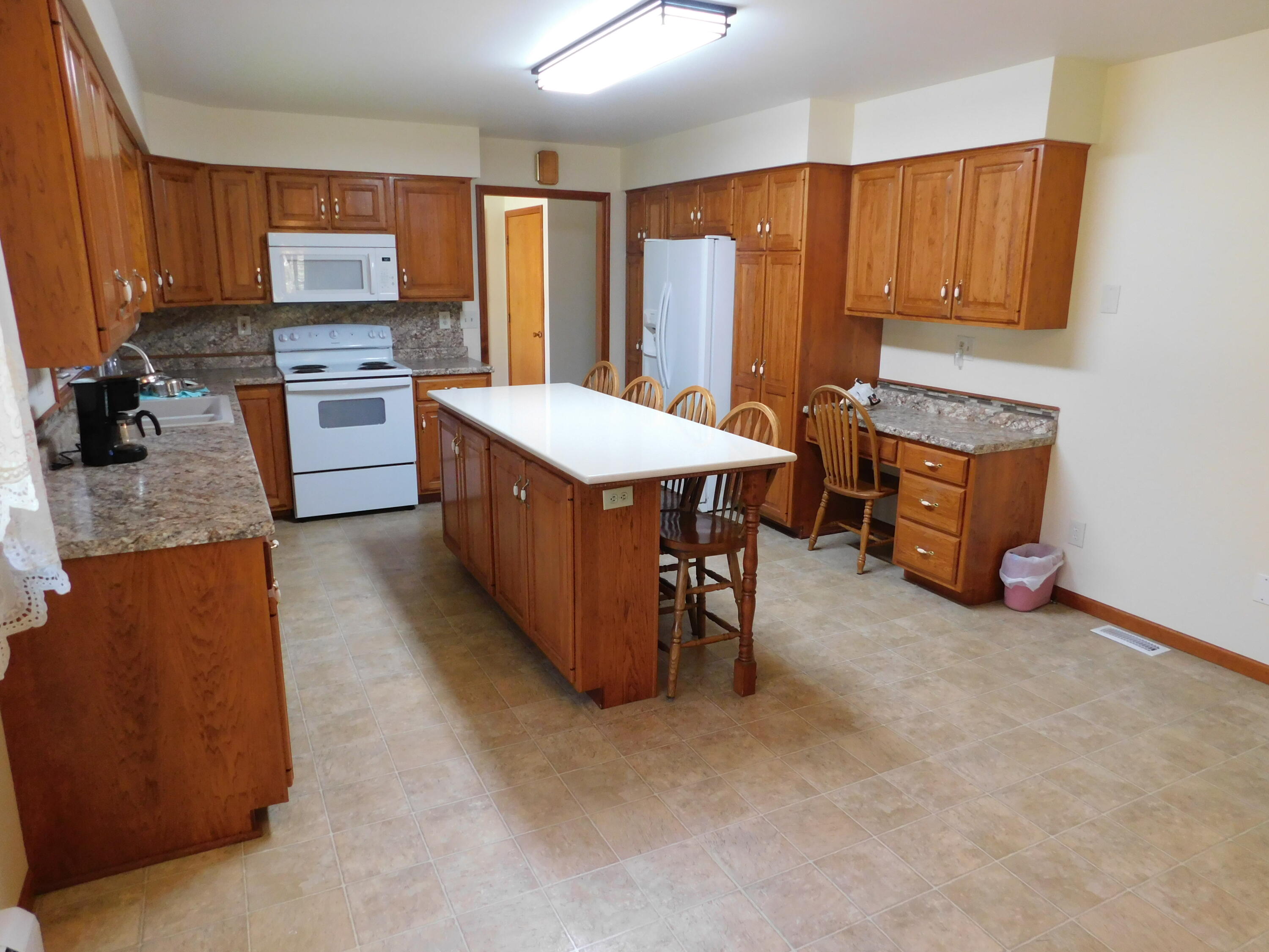 1576 Anthony Road Manistee, MI 49660 - Photo 13 of 34 DSCN1690