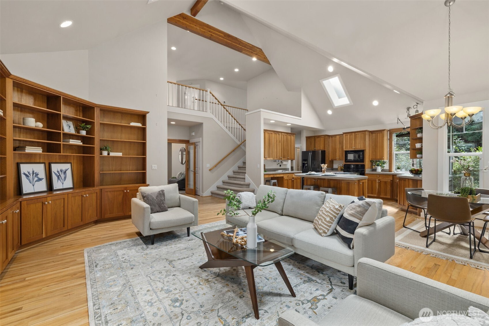 6425 Haley Loop Road Northeast Bainbridge Island, WA 98110 - Photo 8 of 40