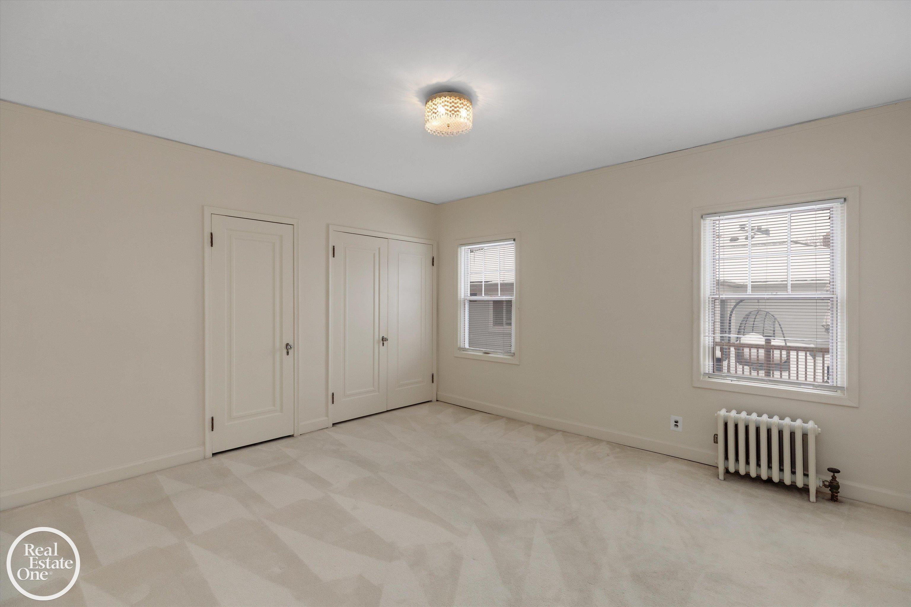 943 Harcourt Road Grosse Pointe, MI 48230 - Photo 19 of 45