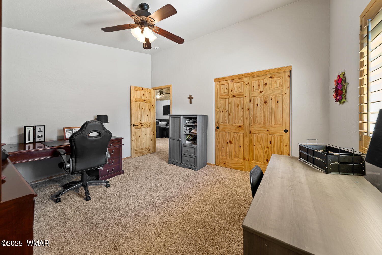 2046 Christmas Pine Road Overgaard, AZ 85933 - Photo 47 of 77