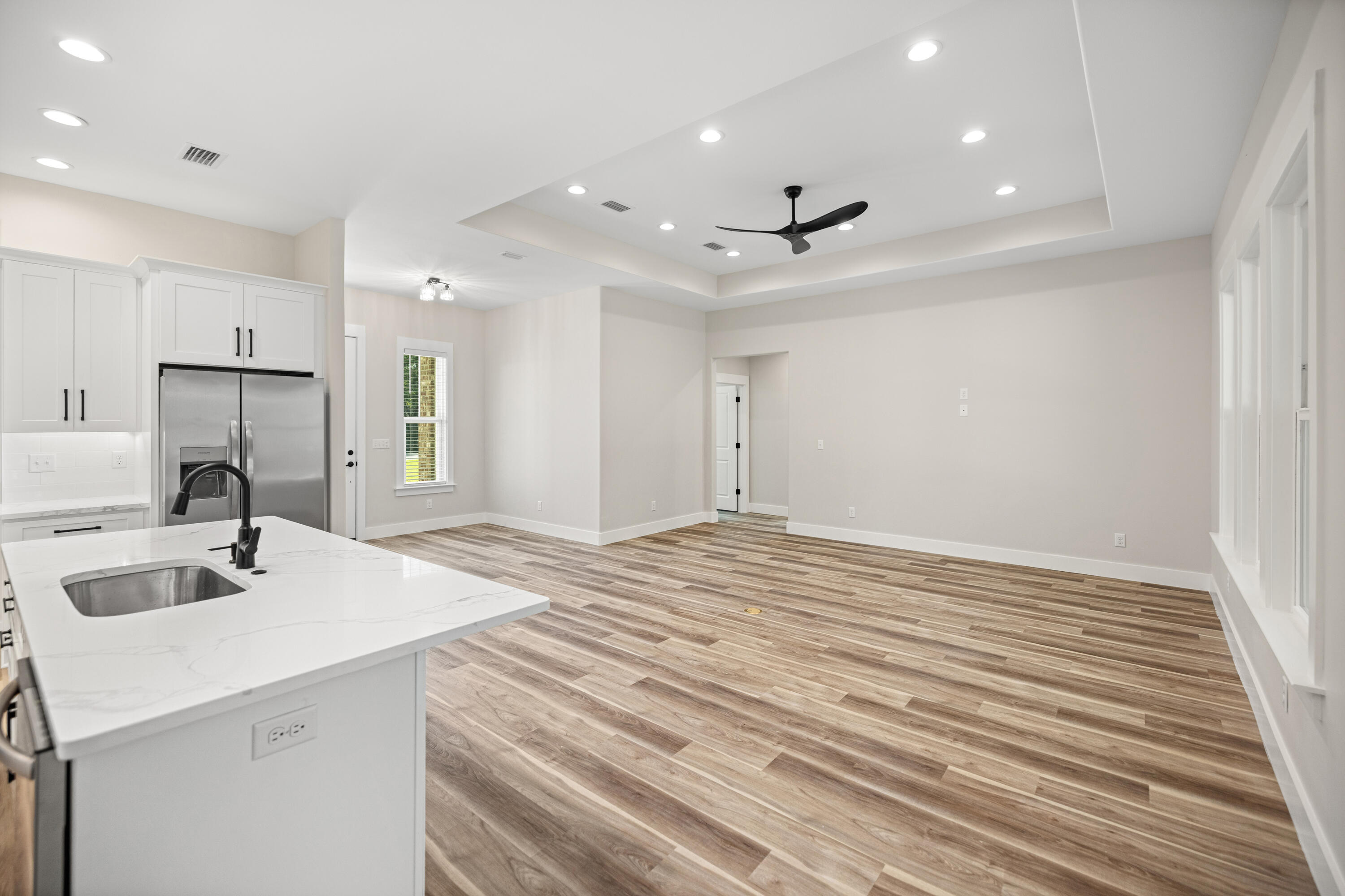 109 Spruce Street Freeport, FL 32439 - Photo 8 of 31 Living Room