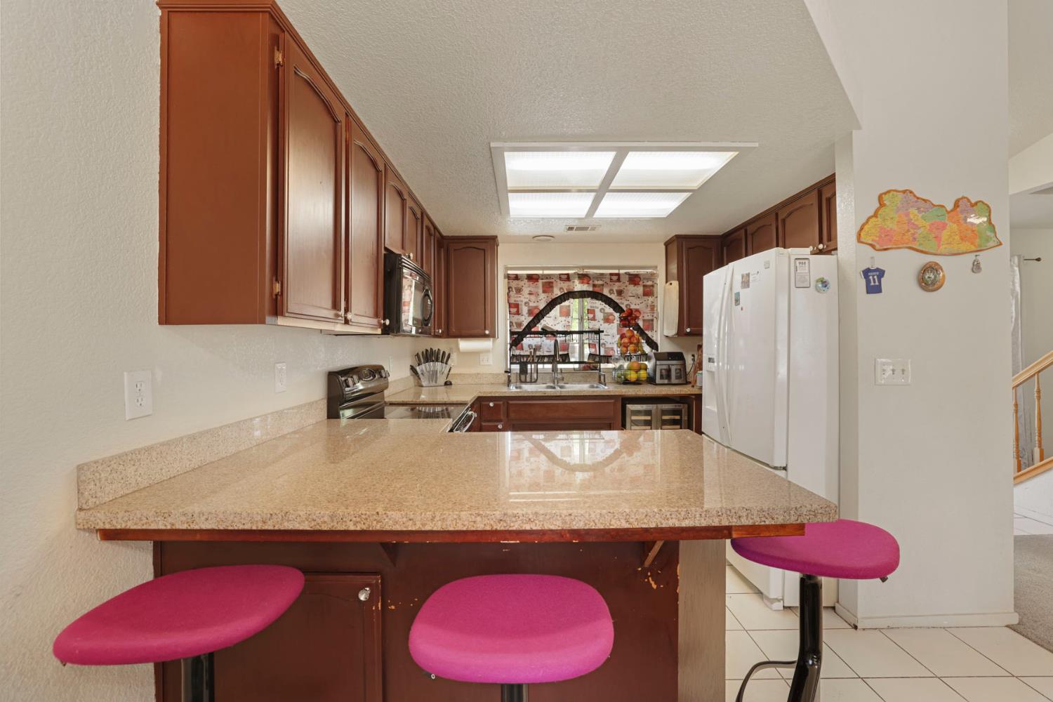 913 Jayhawk Way Modesto, CA 95358 - Photo 14 of 47 Gallery Image 14