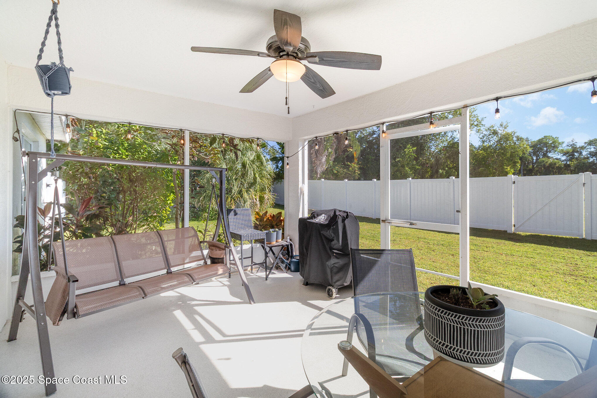 1170 Meadowbrook Road Northeast Palm Bay, FL 32905 - Photo 20 of 25 Porch