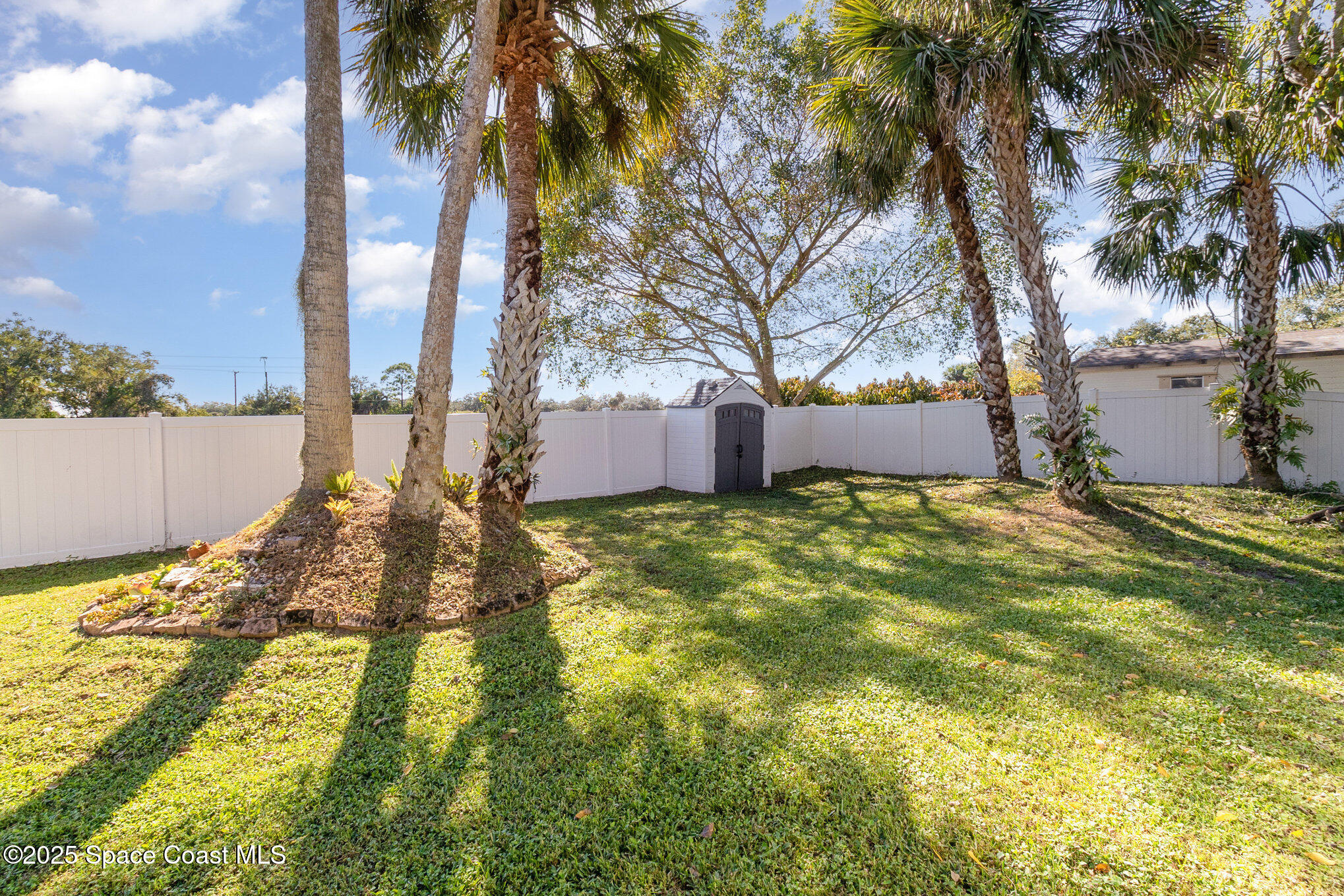 1170 Meadowbrook Road Northeast Palm Bay, FL 32905 - Photo 25 of 25 Backyard