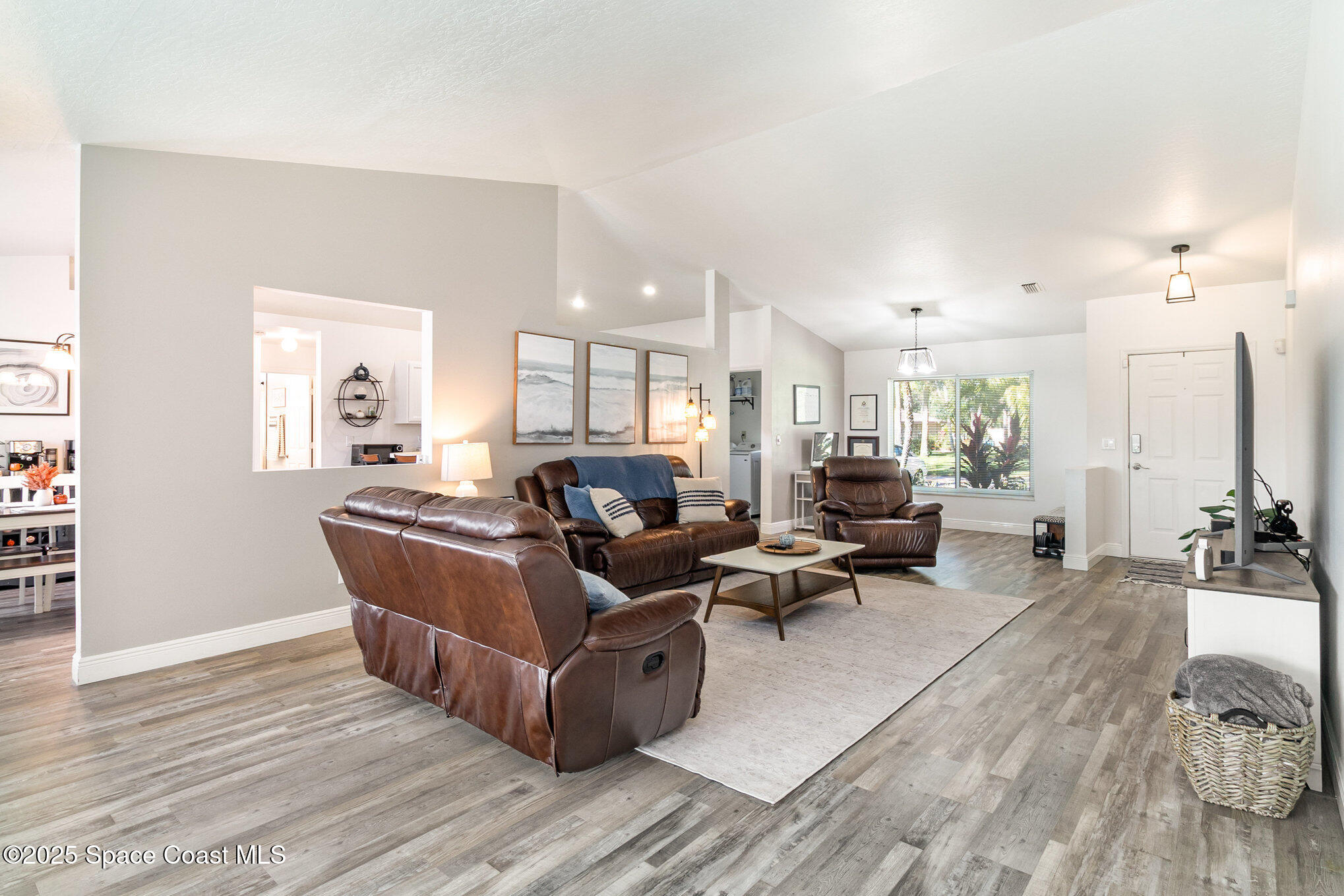 1170 Meadowbrook Road Northeast Palm Bay, FL 32905 - Photo 3 of 25 Living Area