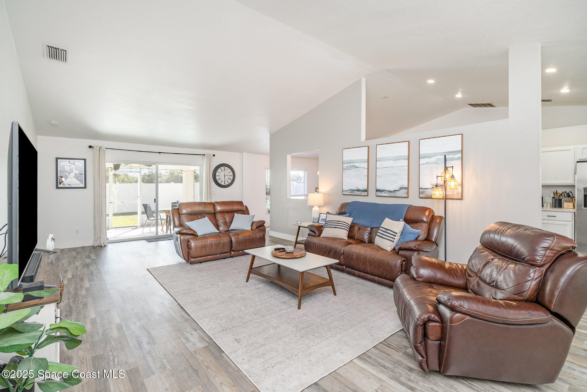 1170 Meadowbrook Road Northeast Palm Bay, FL 32905 - Photo 4 of 25 Living Area
