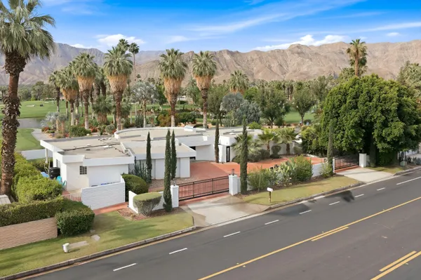 $2,195,000 | 71467 Country Club Drive, Rancho Mirage, CA 92270