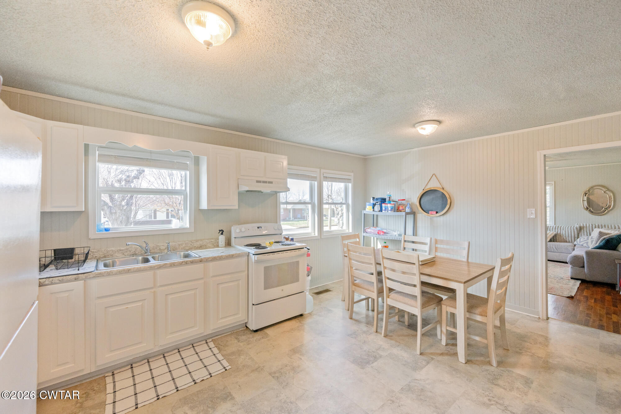 552 Weaver Street Lexington, TN 38351 - Photo 7 of 17 NZ9_8503