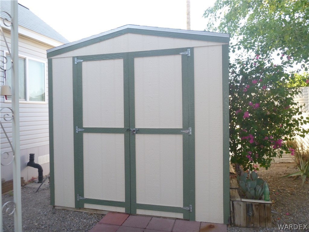 2000 South Ramar Road, Unit 688 Bullhead City, AZ 86442 - Photo 3 of 20 a view of a house with a door