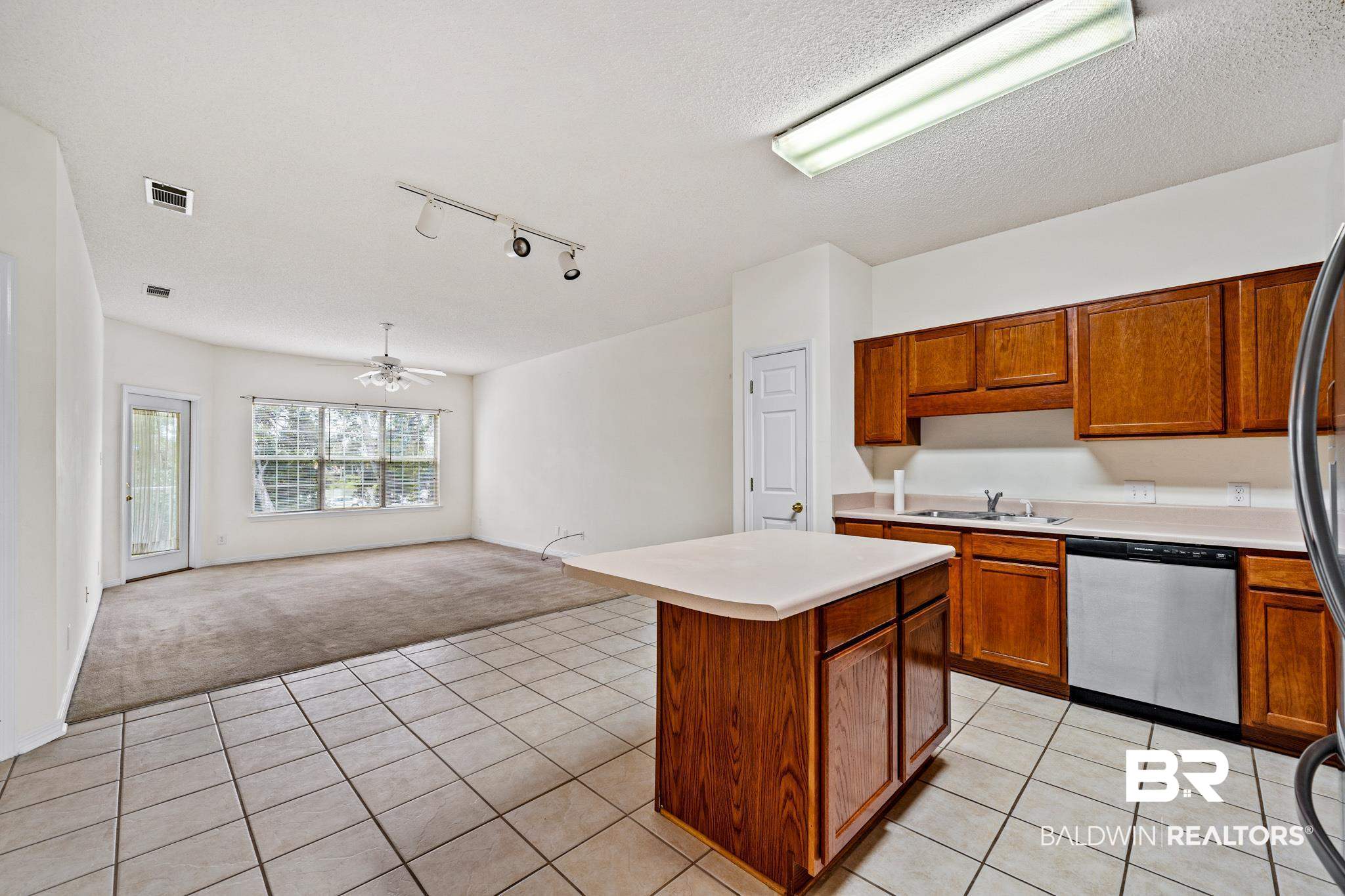 2651 South Juniper Street, Unit 201 Foley, AL 36535 - Photo 7 of 19