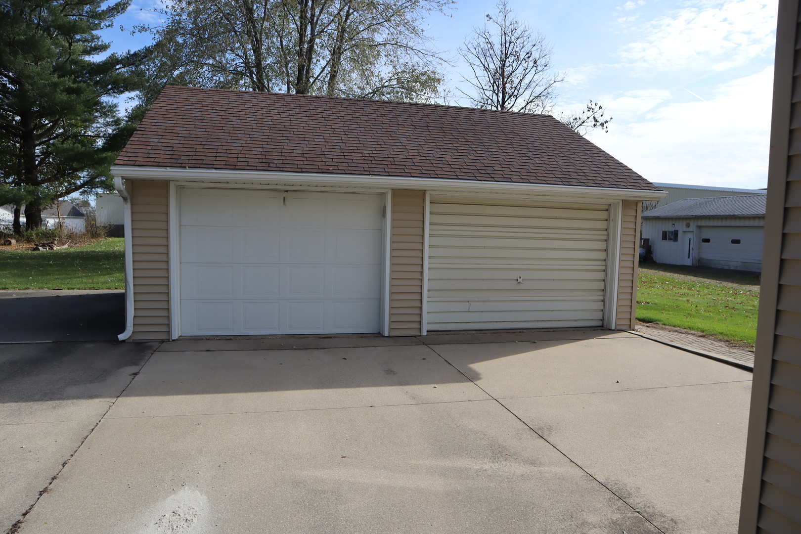 415 Whitver Street Walnut, IL 61376 - Photo 2 of 15 Gallery Image 2