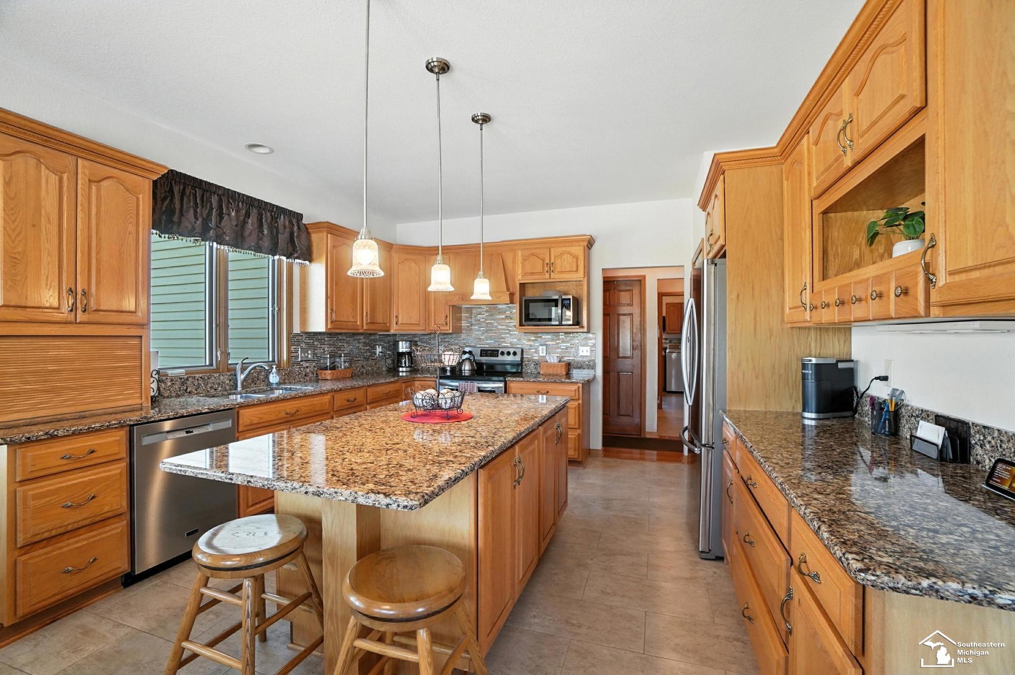 8989 Steffas Road Maybee, MI 48159 - Photo 10 of 80