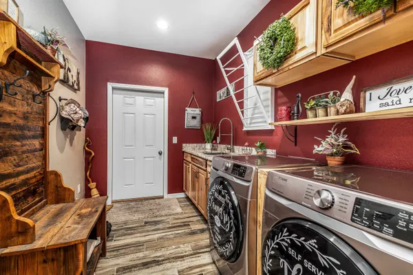 $590,000 | 12481 Bluebird Lane, Darlington, WI 53530