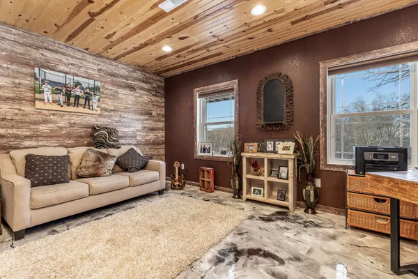 $590,000 | 12481 Bluebird Lane, Darlington, WI 53530