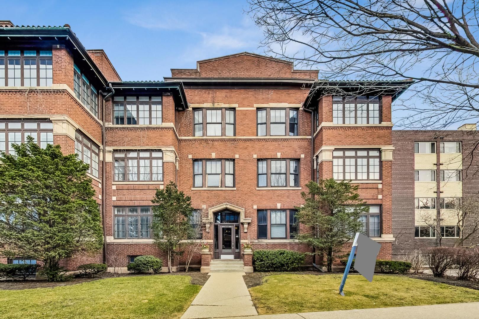 843 Ridge Avenue, Unit 3 Evanston, IL 60202 - Photo 1 of 24 Gallery Image 1