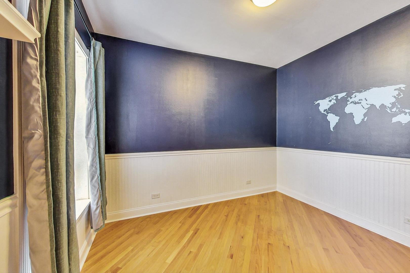 843 Ridge Avenue, Unit 3 Evanston, IL 60202 - Photo 18 of 24 Gallery Image 18