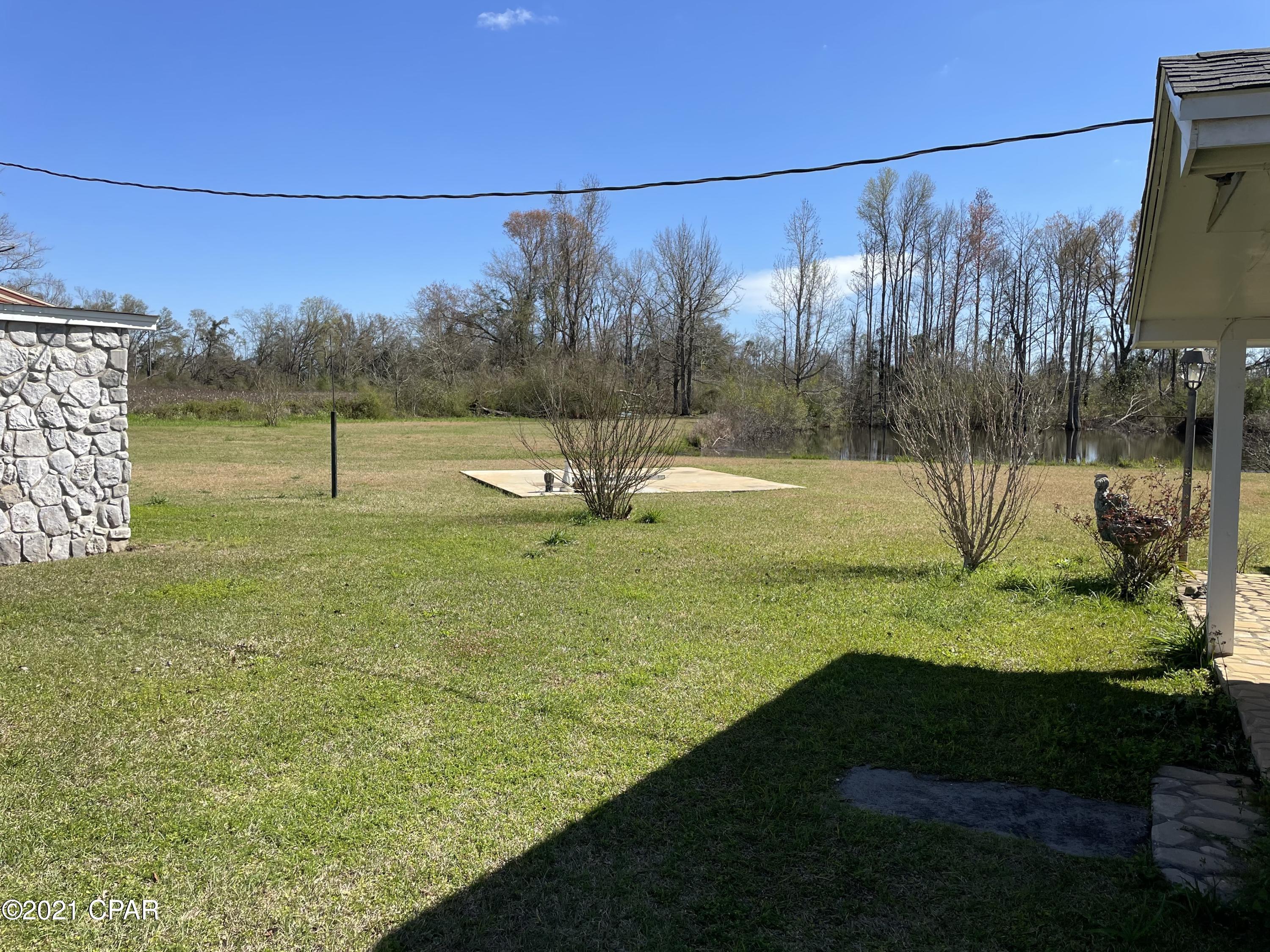 2723 Dilmore Road Cottondale, FL 32431 - Photo 29 of 34