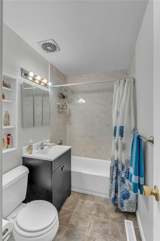 4212 Southwest 28th Terrace Topeka, KS 66614 - Photo 25 of 37