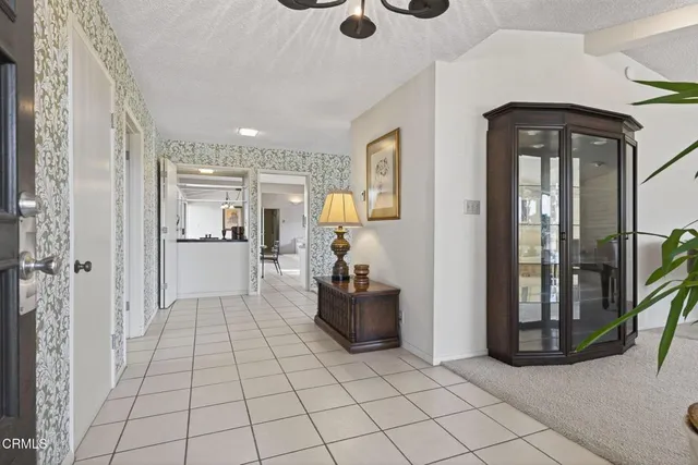 $1,695,000 | 262 Crestwood Avenue, Ventura, CA 93003