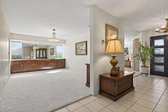 $1,695,000 | 262 Crestwood Avenue, Ventura, CA 93003