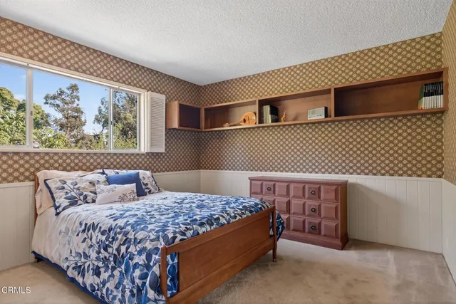 $1,695,000 | 262 Crestwood Avenue, Ventura, CA 93003