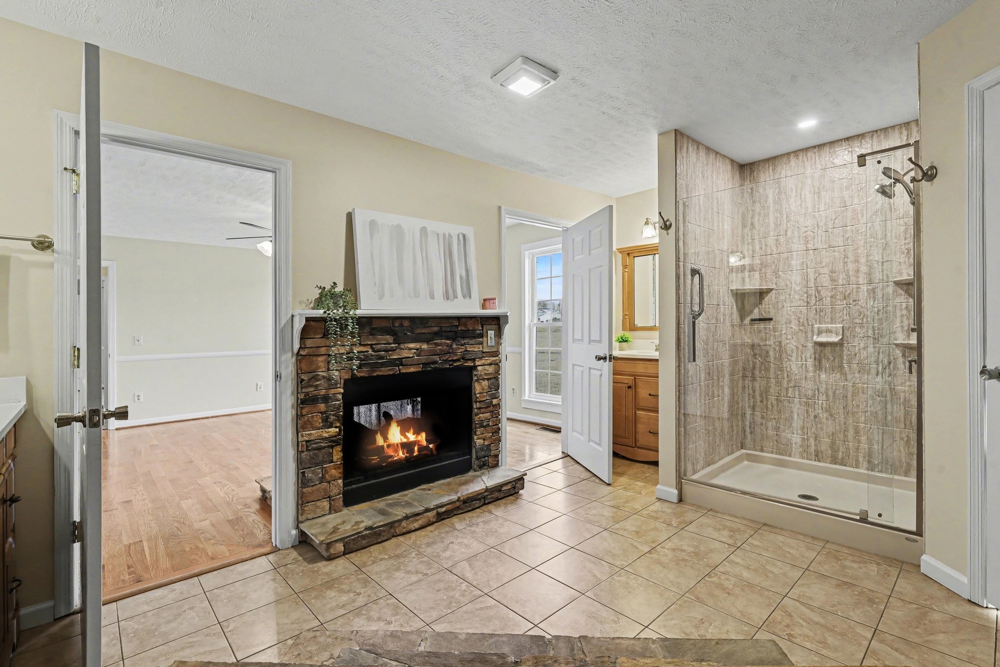 863 Rock Springs Road Castalian Springs, TN 37031 - Photo 20 of 36 a view of a livingroom with a fireplace