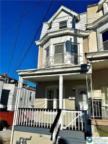 $2,100 | 909 South Hall Street, Allentown, PA 18103