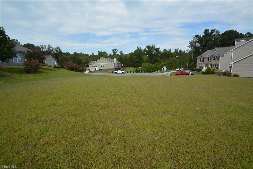1413 Raspberry Run Graham, NC 27253 - Photo 5 of 8 Gallery Image 5