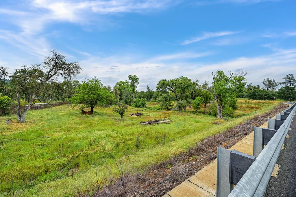 9324 Browns Valley School Road Browns Valley, CA 95918 - Photo 2 of 7