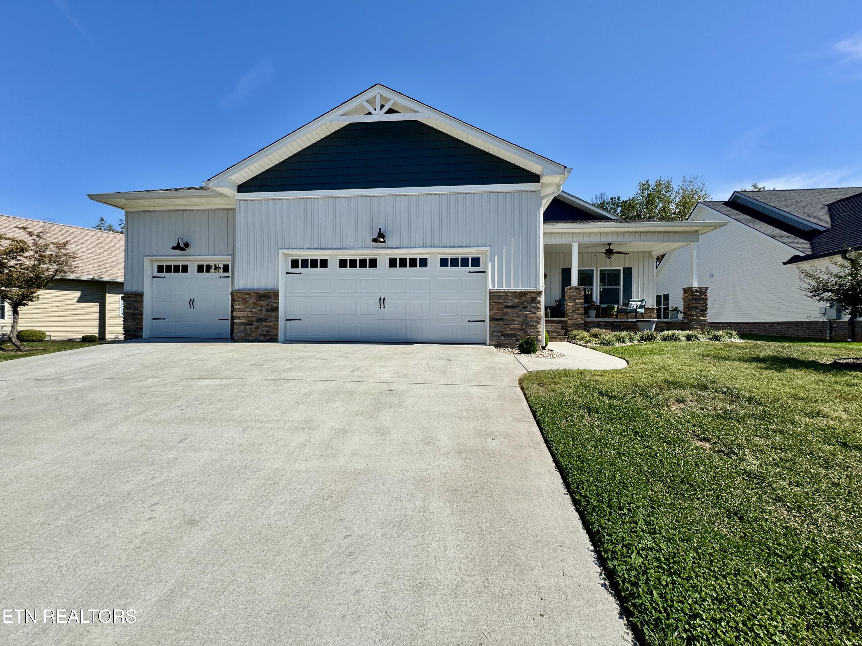 170 Elokwa Way Loudon, TN 37774 - Photo 2 of 52 2