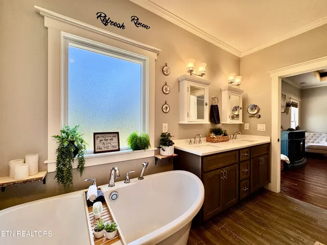 $499,000 | 170 Elokwa Way, Loudon, TN 37774