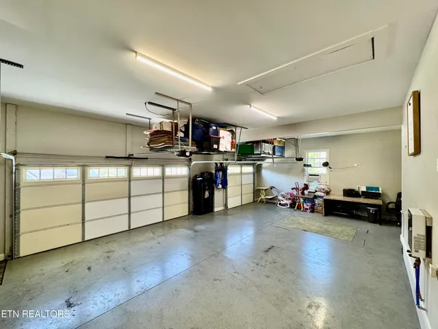 $499,000 | 170 Elokwa Way, Loudon, TN 37774