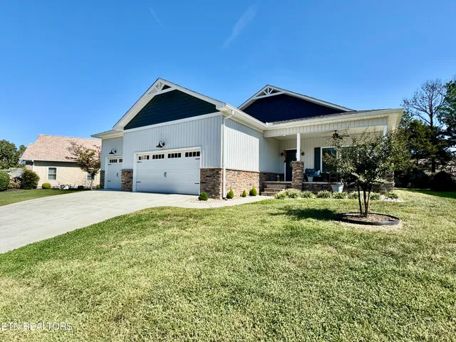 $499,000 | 170 Elokwa Way, Loudon, TN 37774