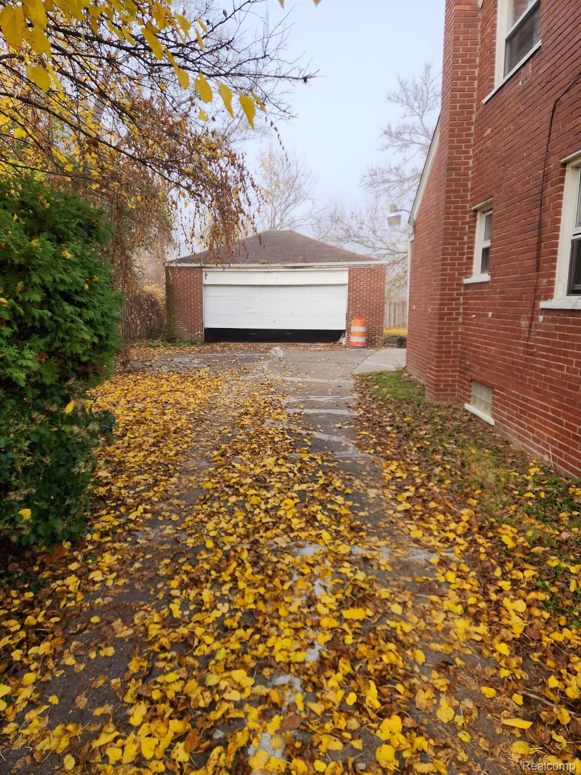 9245 Evergreen Road Detroit, MI 48228 - Photo 5 of 6 Gallery Image 5