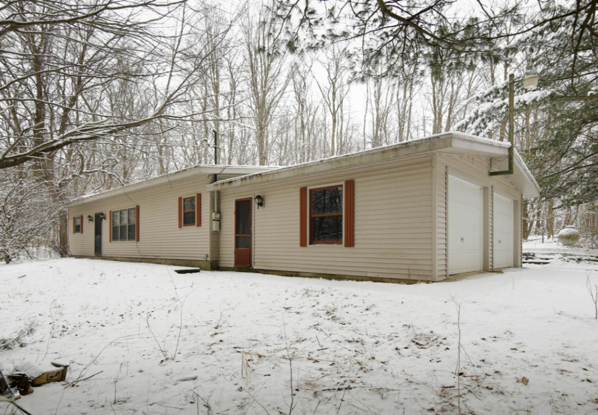7420 Bendere Road Hickory Corners, MI 49060 - Photo 2 of 23 7420 Bendere Dr-102
